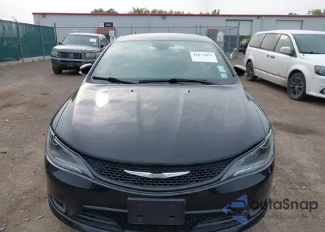 2015 Chrysler 200 S из США, поврежденный, VIN 1C3CCCBB7FN569383